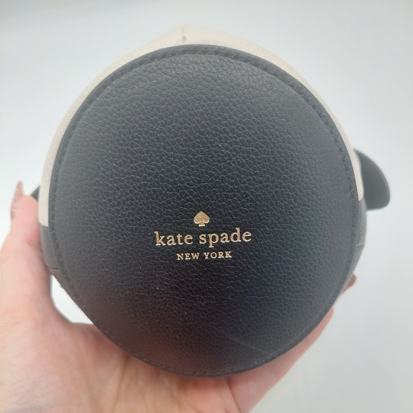 Kate spade "Morty" penguin crossbody  5.8"W×10.8"H×4.6"D - Picture 6 of 8